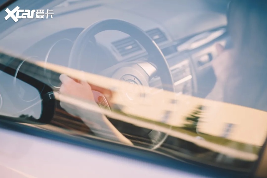 晒的烫怎么降温才靠谱？不朽情缘试玩版夏天座椅(图2)